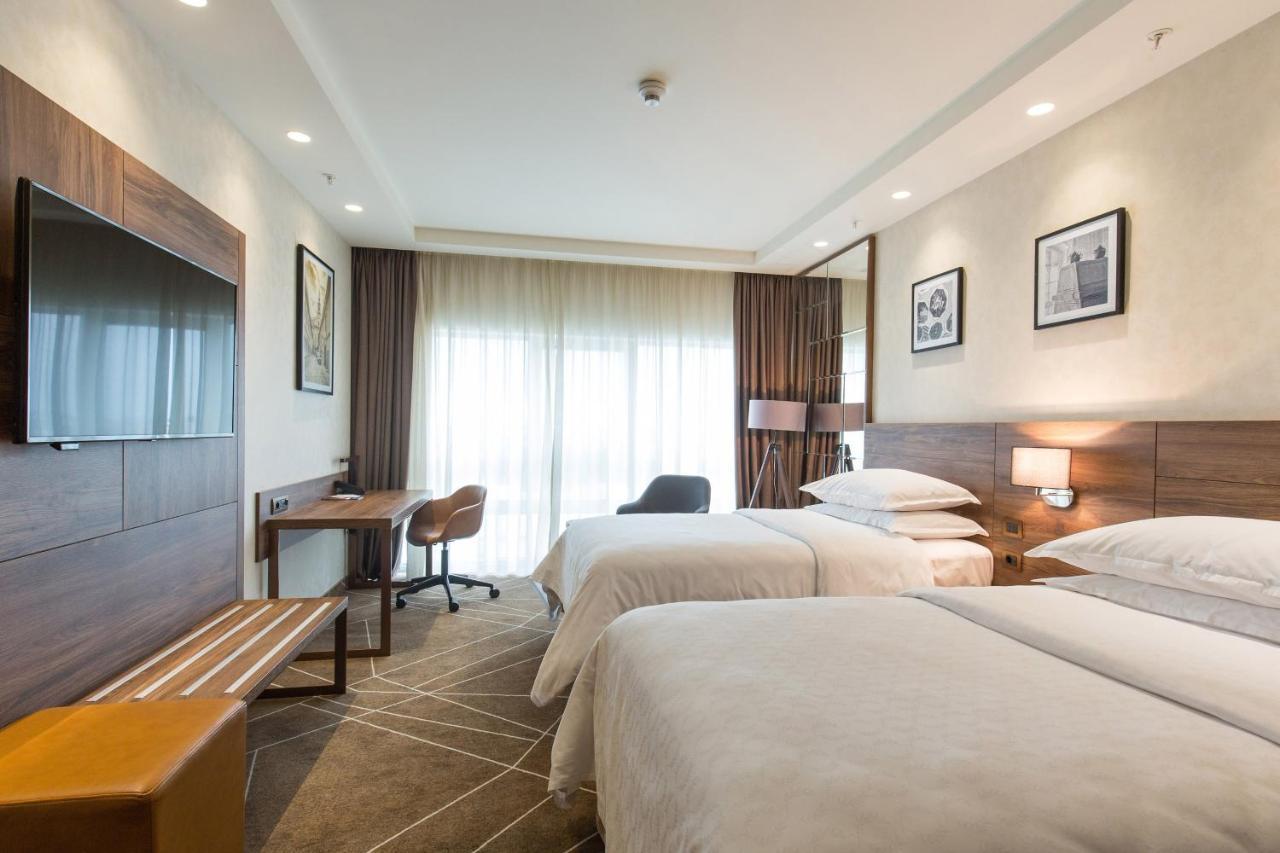 Sheraton Novi Sad Eksteriør billede